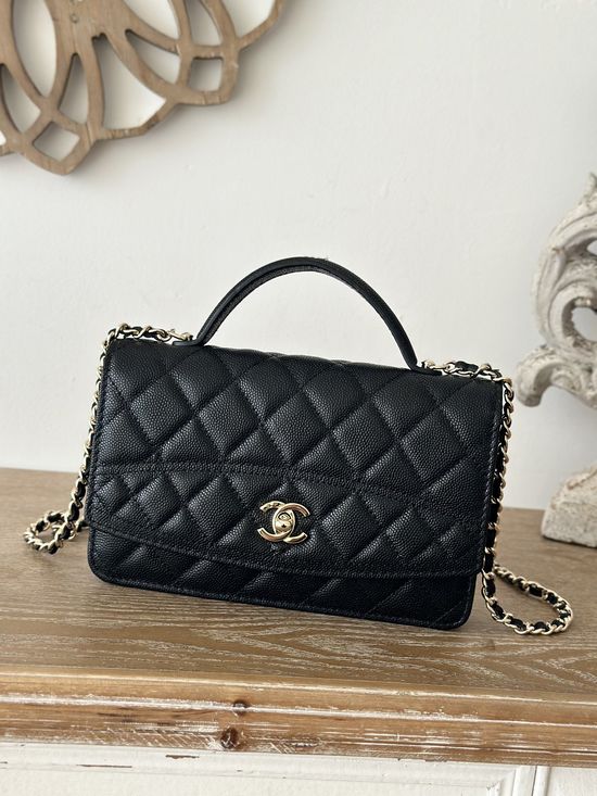Chanel Grained Calfskin Chain Crossbody Bag 66001