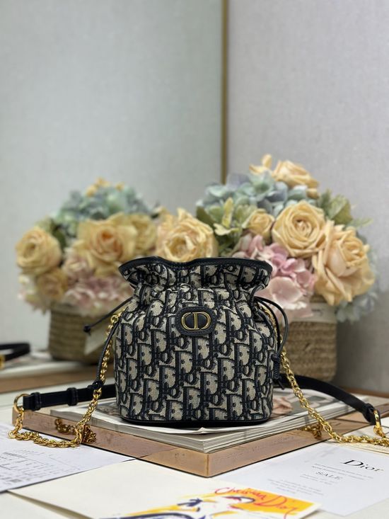 Christian Dior 30 Montaigne Mini Drawstring Bucket Bag 2374