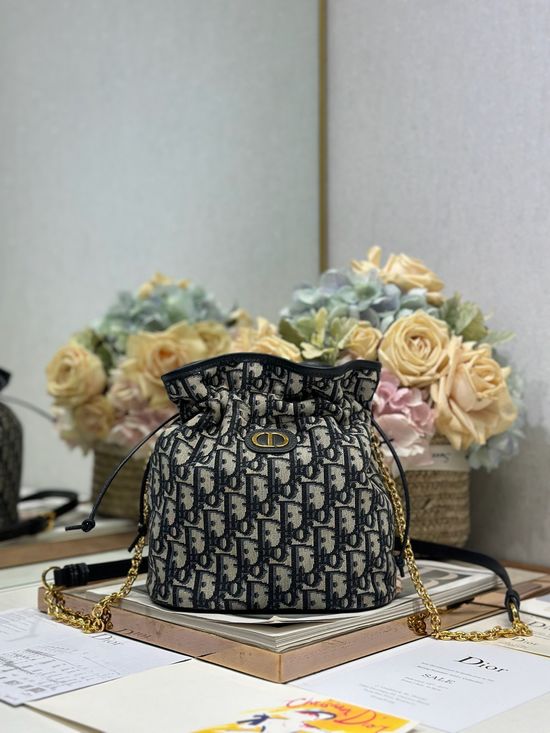Christian Dior 30 Montaigne Canvas Bucket Bag 2374