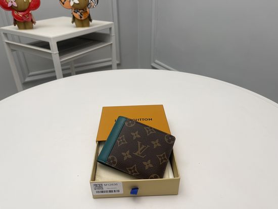 Louis Vuitton Portefeuille Multiple Canvas Wallet M12836