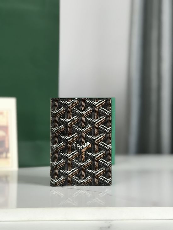 Goyard SAINT-PIERRE Compact Card Holder 020609