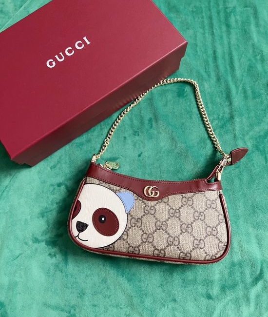 Gucci Panda Chain Crossbody Bag 818763