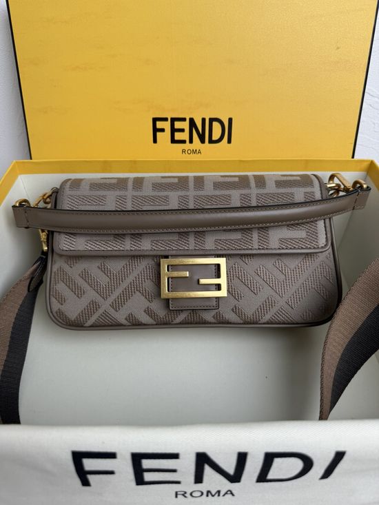 Fendi Baguette FF Logo Embroidered Bag 0159