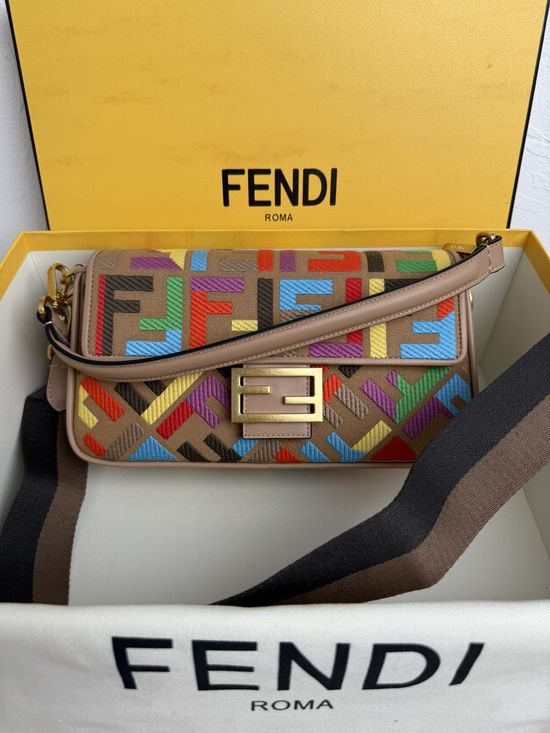 Fendi Baguette FF Logo Embroidery Medium Handbag 0159