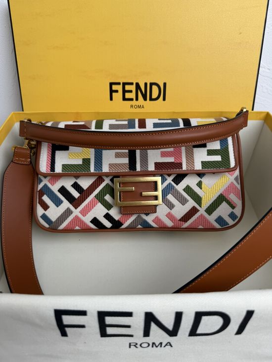 Fendi Baguette FF Logo Embroidery Medium Handbag 0159