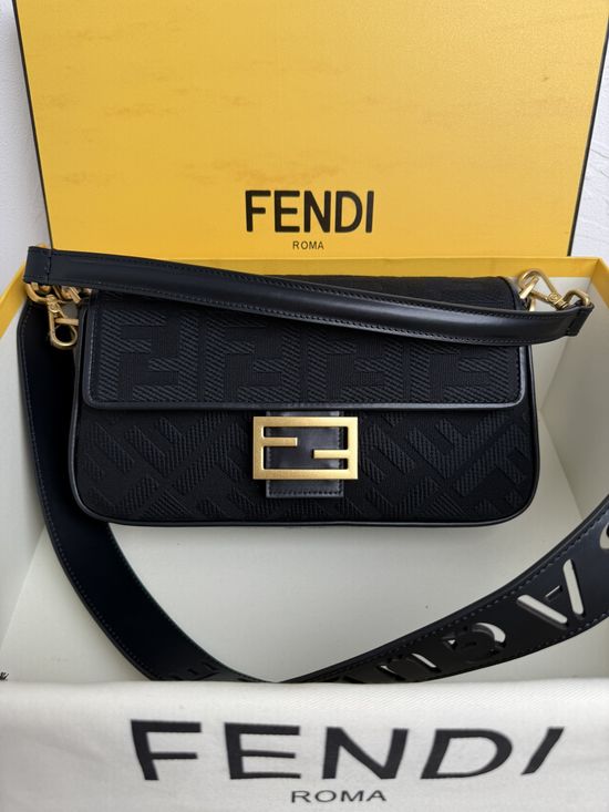 Fendi Baguette Embroidered Canvas Shoulder Bag 8598
