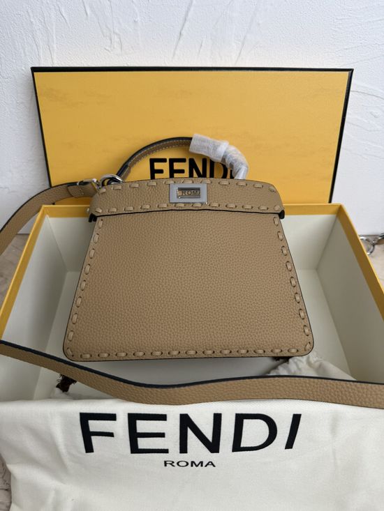 Fendi Peekaboo ISeeU Small Leather Handbag 8BN327
