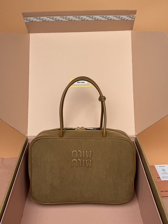 Miu Miu Beau Corduroy Textured Handbag 5BB163