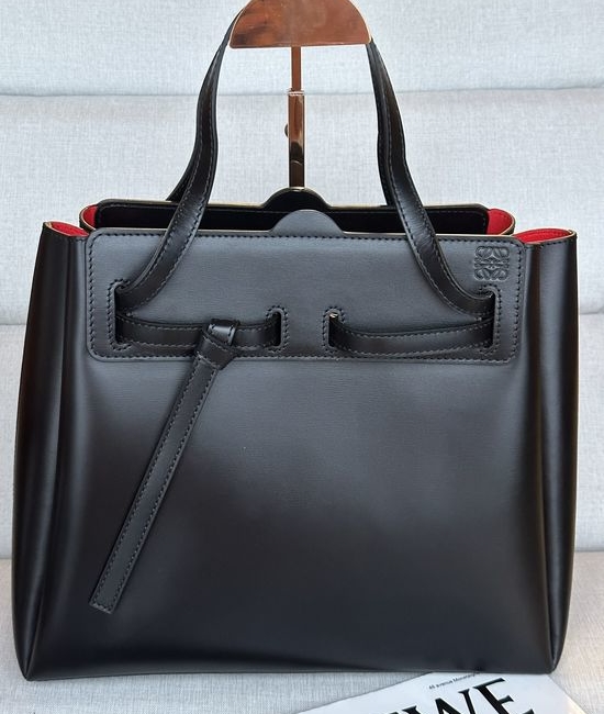 Loewe Lazo Shoppers Minimalist Commuter Bag 3053