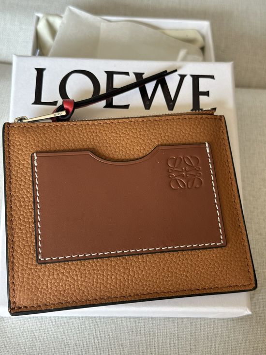 Loewe Caramel Leather Card Holder A02