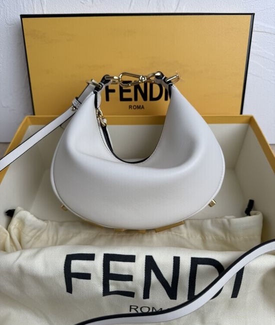 Fendi Graphy Crescent Underarm Bag 8024-1