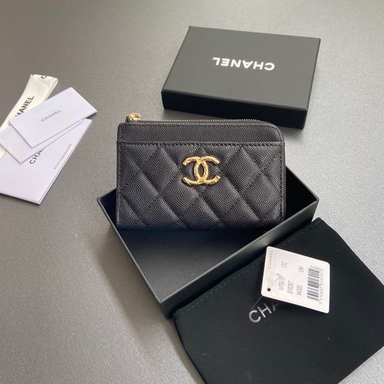 Chanel Quilted Leather Card Holder 3976