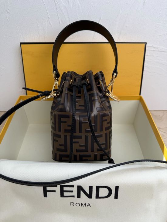 Fendi Mon Tresor Leather Bucket Bag 010FD
