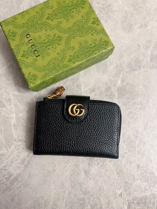 Gucci GG Marmont Exquisite Card Holder 739498