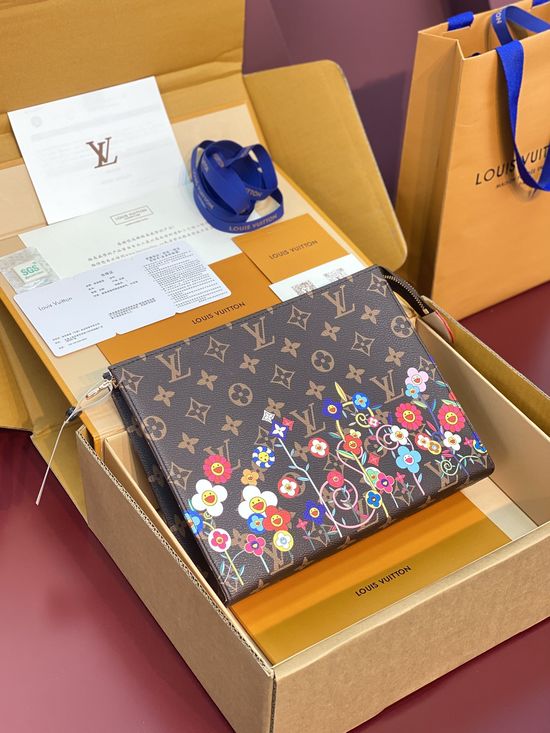 Louis Vuitton Monogram Canvas Toiletry Pouch M14180
