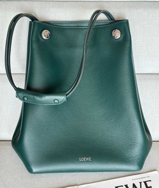 Loewe Pebble Hobo Grained Leather Handbag 9530