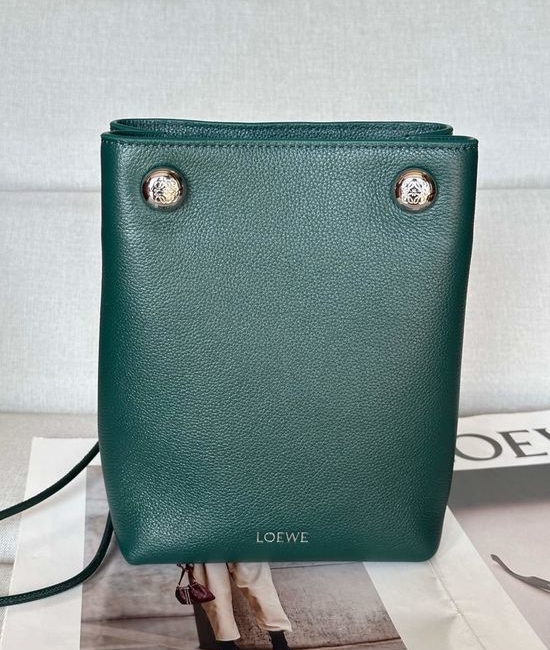 Loewe Pebble Anagram Shoulder Bag 9531