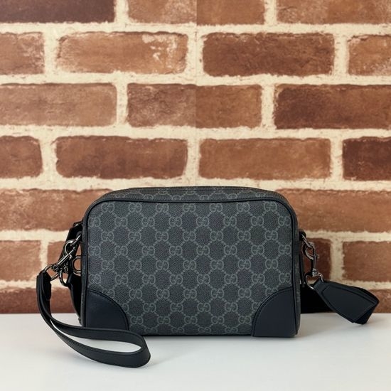 Gucci PVC Handbag 821155