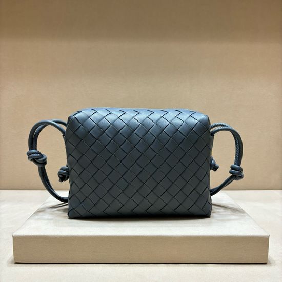 Bottega Veneta Woven Small Square Bag 3001S
