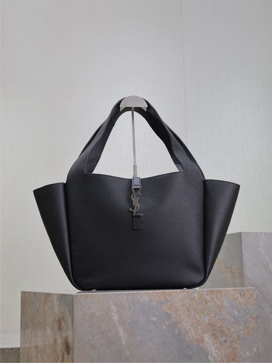 Yves Saint Laurent Bea Hobo Bag Spacious and Soft Leather 763435
