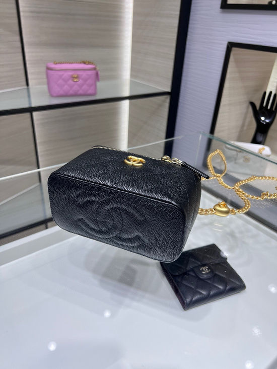 Chanel Heart Buckle Box Bag Caviar Leather AP3204Y