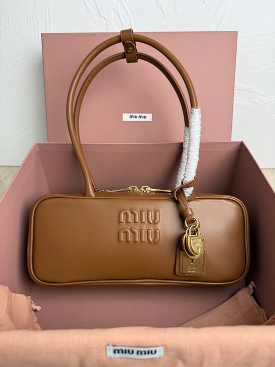 Miu Miu Beau Leather Top Handle Bag 5BB173