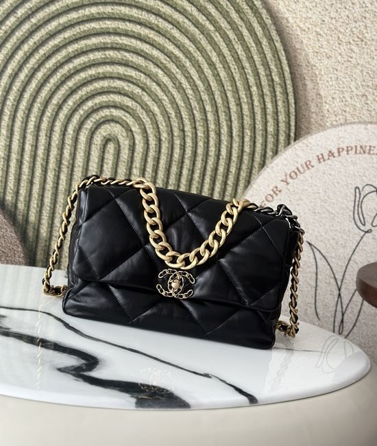 Chanel 19 Quilted Goatskin Flap Bag 6161