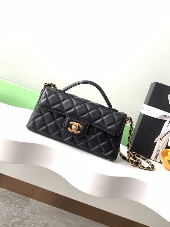 Chanel Kelly Textured Handbag AS5354