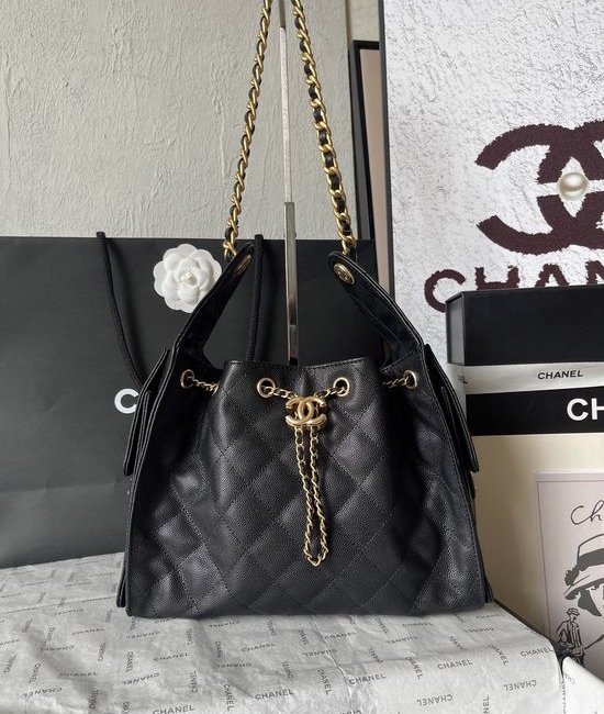 Chanel Quilted Hobo Shoulder Bag AS5293