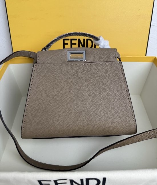 Fendi Peekaboo Handbag 8BN266