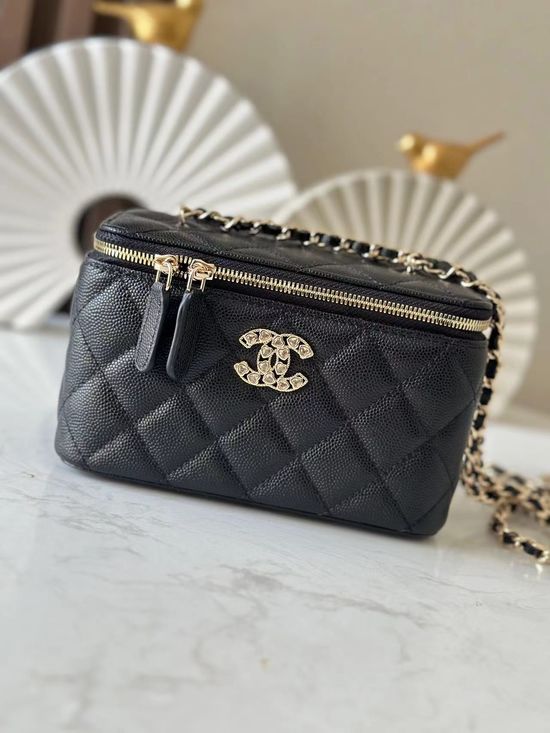 Chanel Chain Cosmetic Box Bag 66033