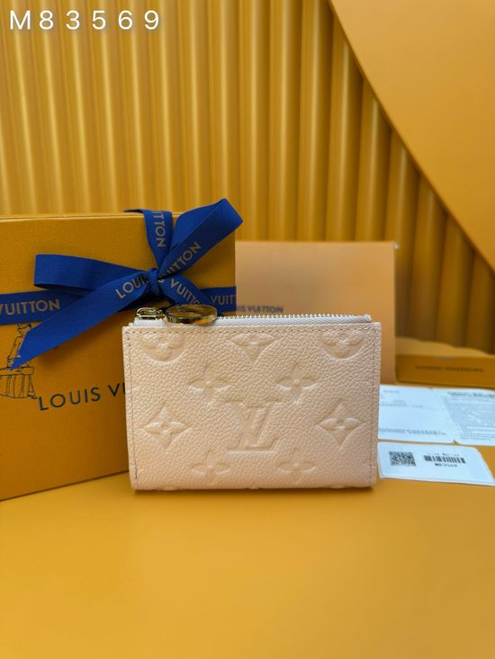 Louis Vuitton Porto Foil Lisa Wallet M83569