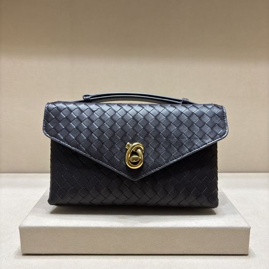Bottega Veneta Knot Lock Intrecciato Woven Bag 817192
