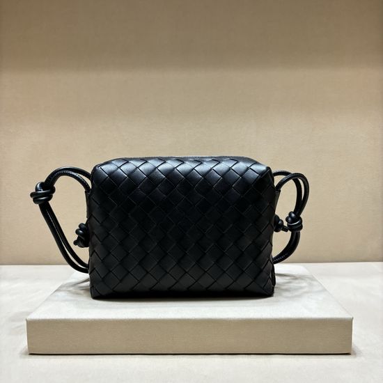 Bottega Veneta Woven Small Square Bag 3001S