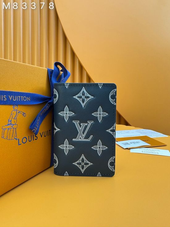 Louis Vuitton Monogram Leather Multiple Wallet M83378
