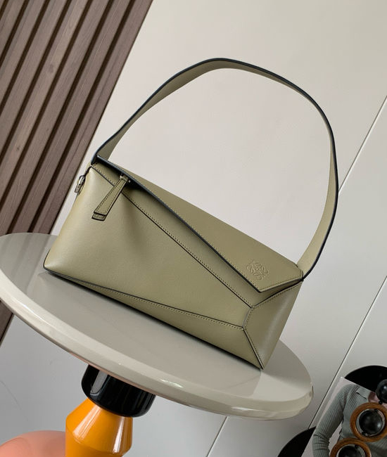 Loewe Puzzle Hobo Nappa Leather Shoulder Bag 8018