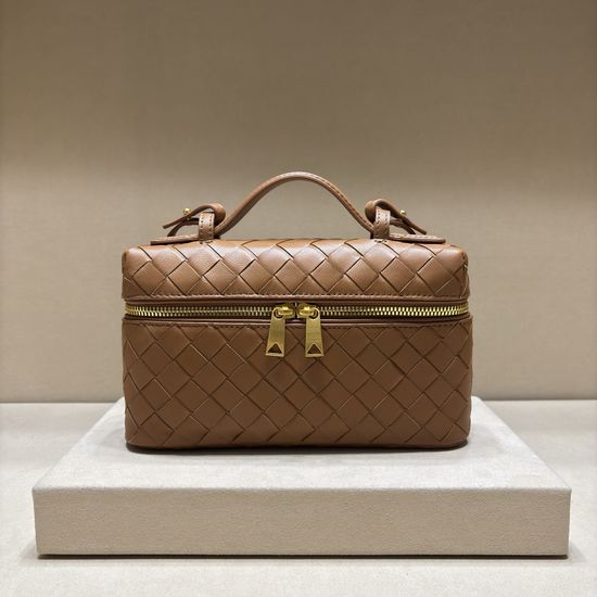 Bottega Veneta Woven Zip Crossbody Bag 789109