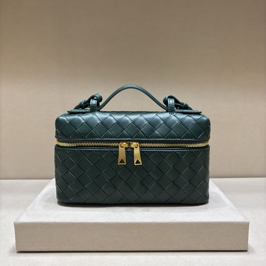 Bottega Veneta Woven Zip Crossbody Bag 789109