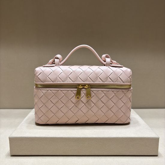 Bottega Veneta Woven Zip Crossbody Bag 789109