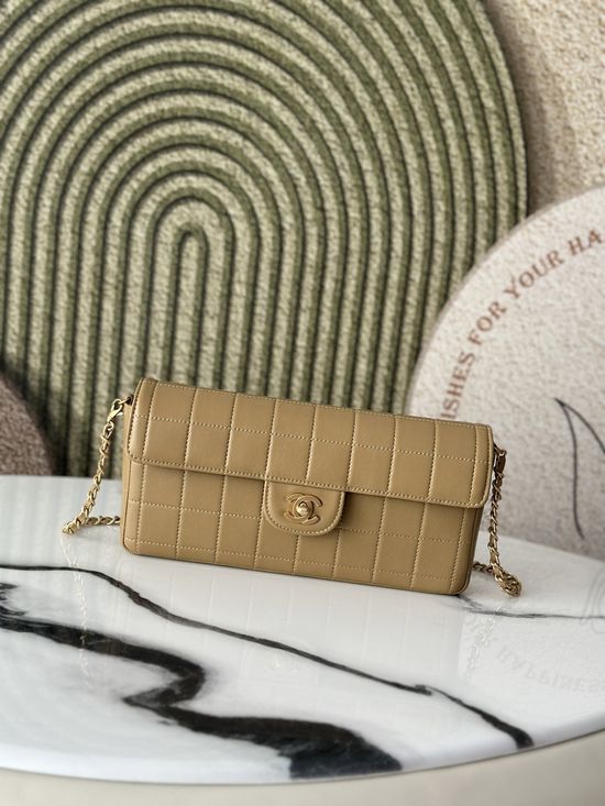 Chanel Vintage Ice Lattice Lambskin Shoulder Bag 3314