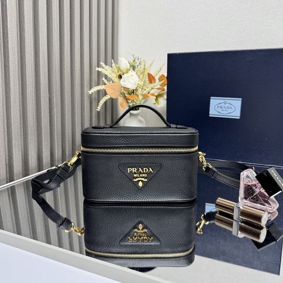 Prada Box Bag With Detachable Adjustable Strap 1BH202
