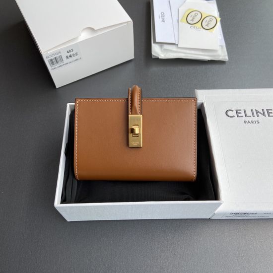 Celine TRIOMPHE16 Shiny Leather Wallet 10M483CQ7.04LU483