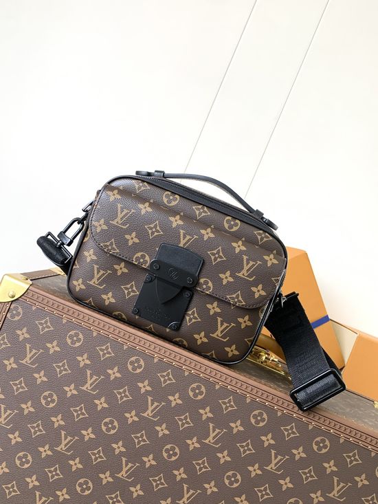 Louis Vuitton S Lock Messenger Bag M45806