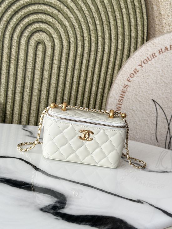 Chanel Double Gold Ball Clutch Bag 66039