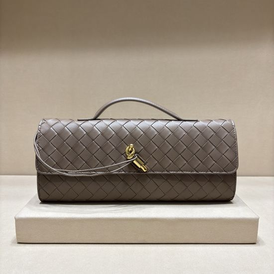 Bottega Veneta Andiamo Evening Clutch Elegant Lightweight 1511-C