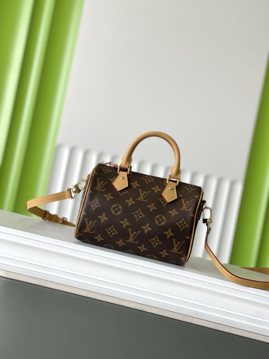 Louis Vuitton Monogram Speedy Handbag M81086