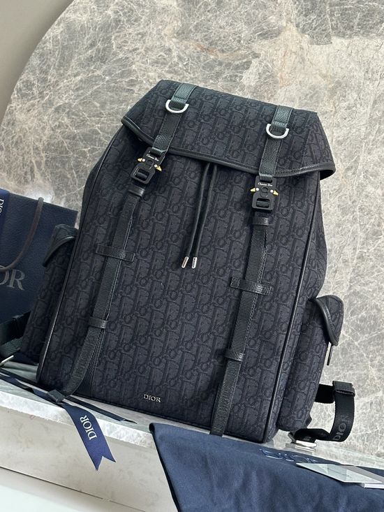 Christian Dior Hit The Road Flap Backpack 1ESBA205YKY