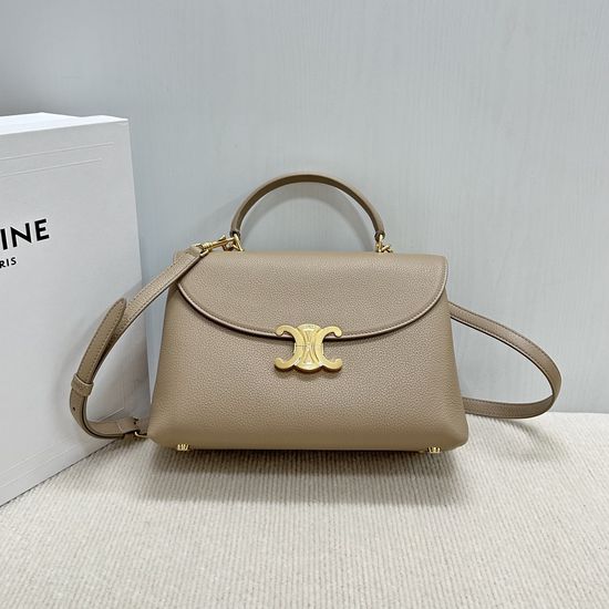 Celine Triomphe Kelly Handbag 117523