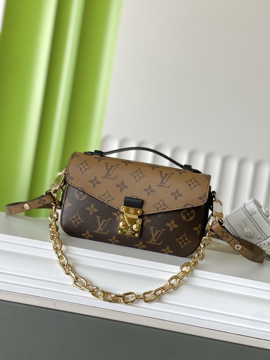 Louis Vuitton POCHETTE METIS Messenger Bag M46225