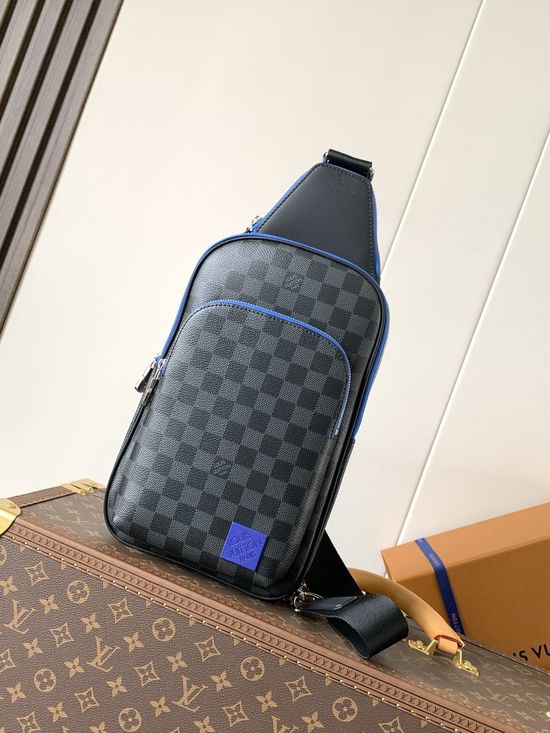Louis Vuitton Avenue Damier Graphite Canvas Shoulder Bag N00086